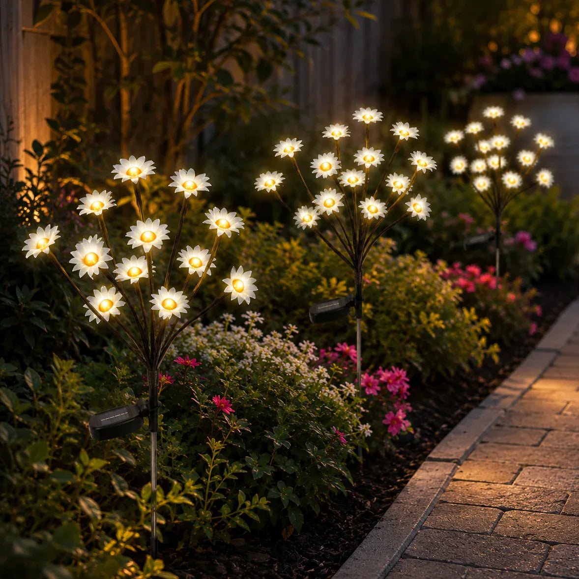 Daisy Solar Garden Lights – Lunaria