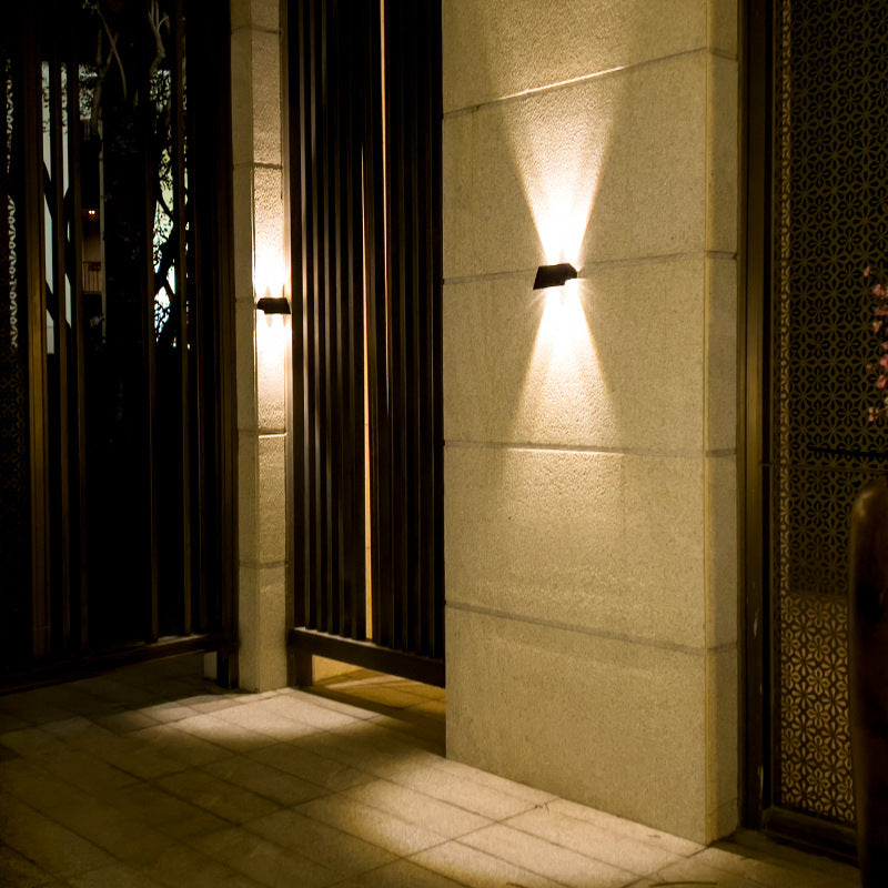 Solar Outdoor Light – Xylo